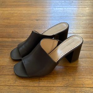 Adrienne Vittadini Albi Sandal